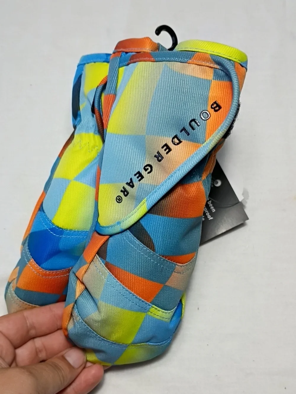 NWT Boulder Gear Toddler Boys Small Flurry Summer Camp Mittens Winter